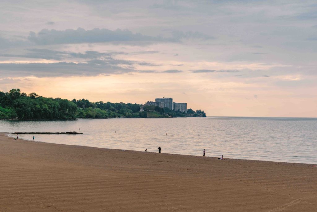 Edgewater Park during sunset in Cleveland is a beautiful time to visit.