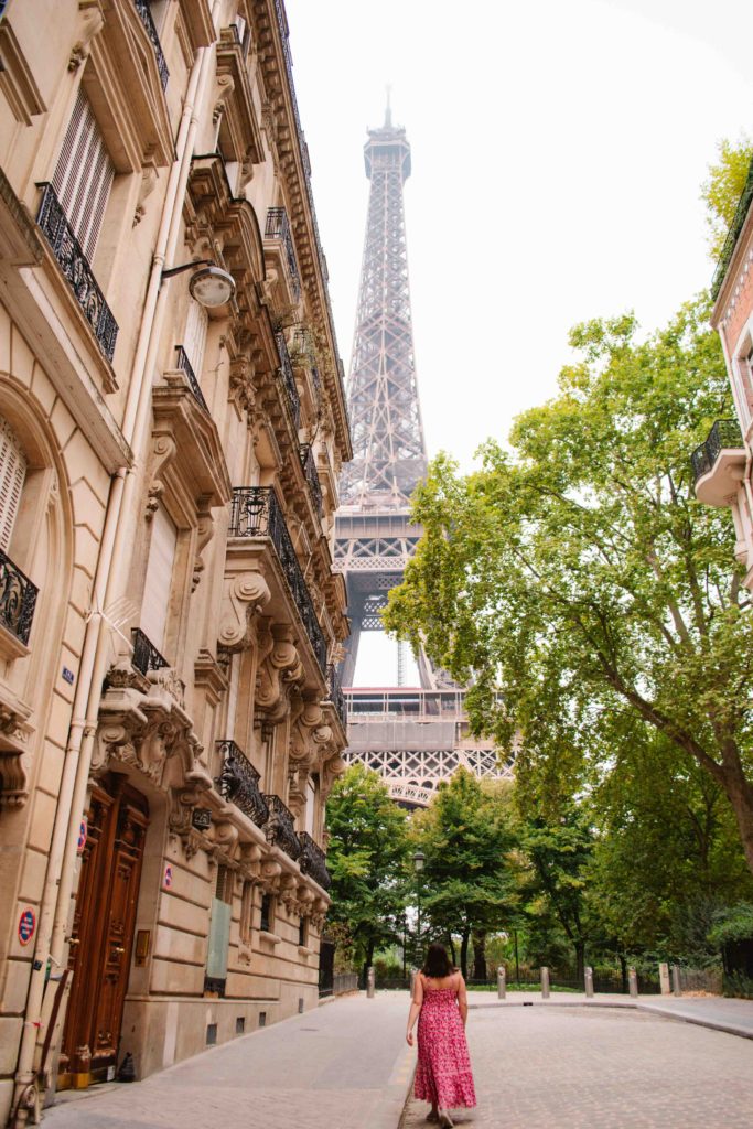 Instagram spot for Eiffel Tower photos